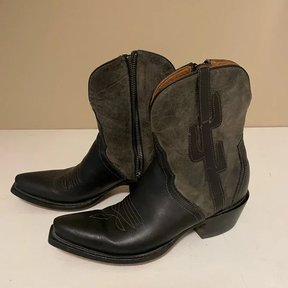 Lucchese boots woman 7.5 black